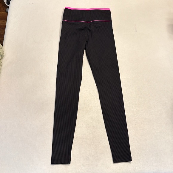 YEAR OF HOURS TWO TONE VERONICA RIBBED LEGGING - Picture 4 of 6